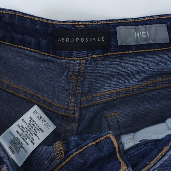 Aeropostale Midi Jean Shorts Size 000 Dark Wash, Rolled Cuff Denim Shorts Summer - Picture 3 of 4